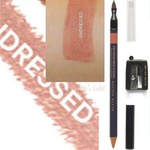Kevyn Aucoin “ Undressed” lip definer new in box